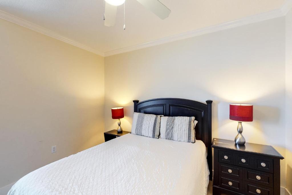 Room image 3